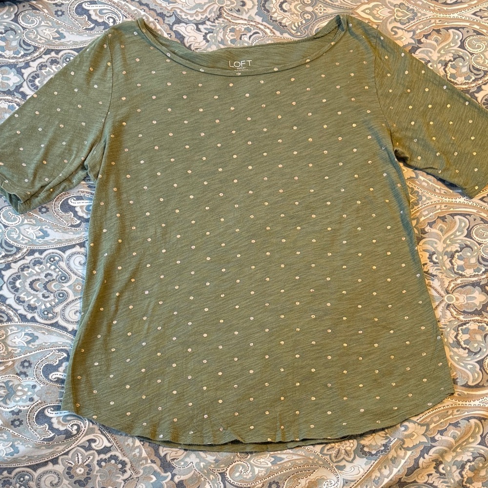 LOFT Olive Green Dotted T-Shirt - Picture 3 of 5